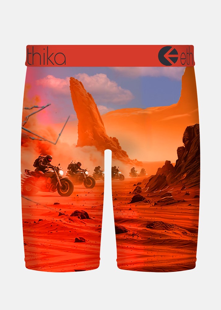 Mens Mad Mars Staple