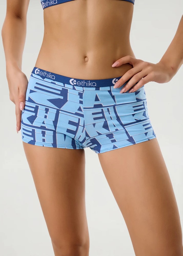 Womens Stacked Shorty